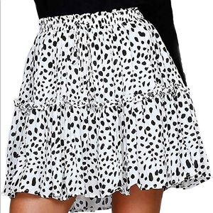 White and black mini skirt